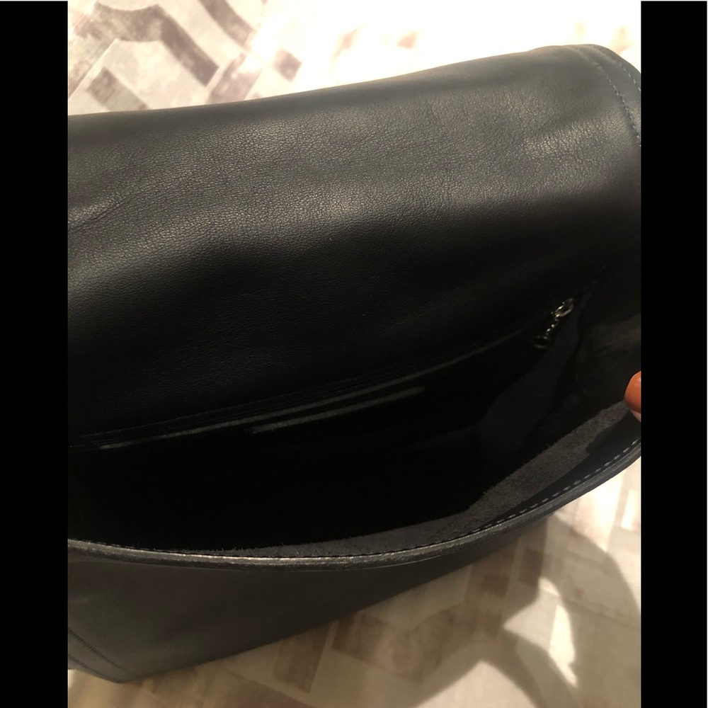 Purse - Picture 5 of 6